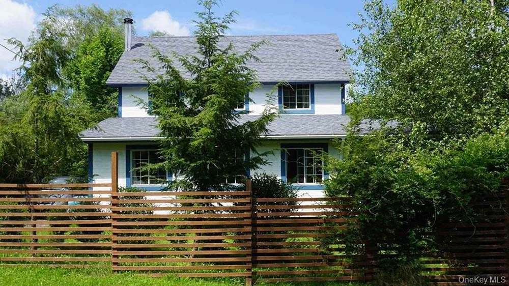 26 Maple Avenue Kauneonga Lake, NY 12749