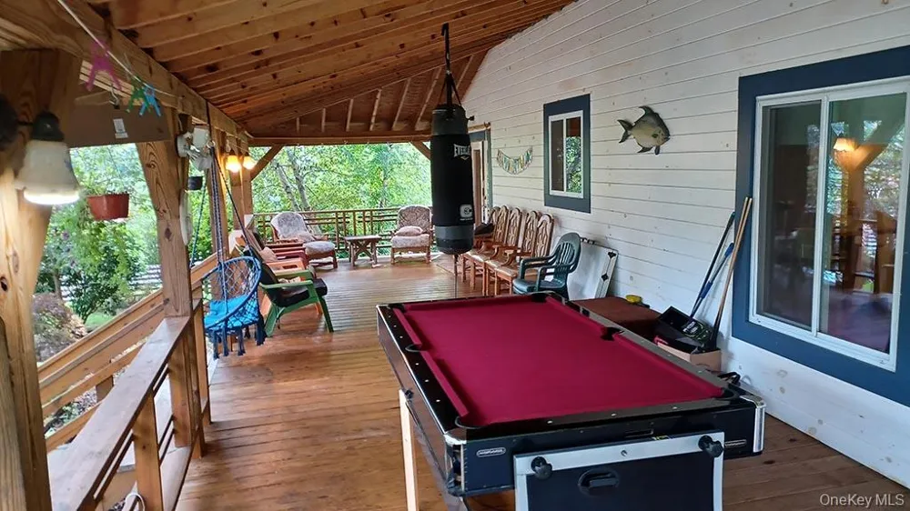 26 Maple Avenue Kauneonga Lake, NY 12749