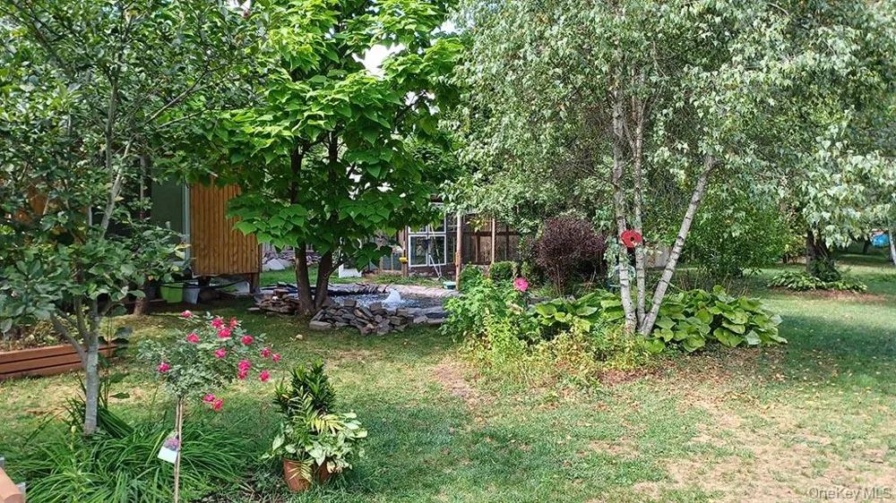 26 Maple Avenue Kauneonga Lake, NY 12749
