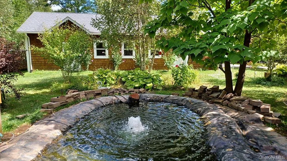 26 Maple Avenue Kauneonga Lake, NY 12749