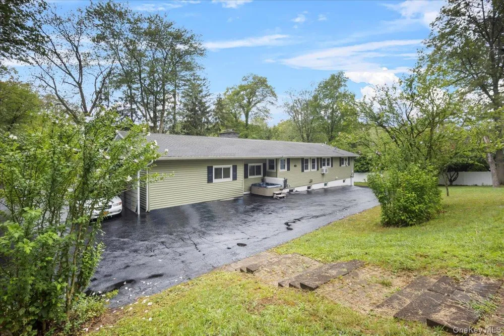 7 Hujay Terrace Wappingers Falls, NY 12590