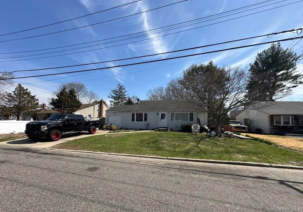 12 Glenwood Lane Huntington, NY 11743