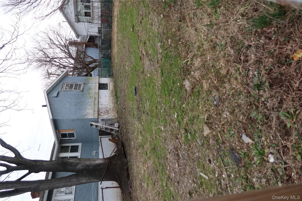 22B Edgewater Park Bronx, NY 10465