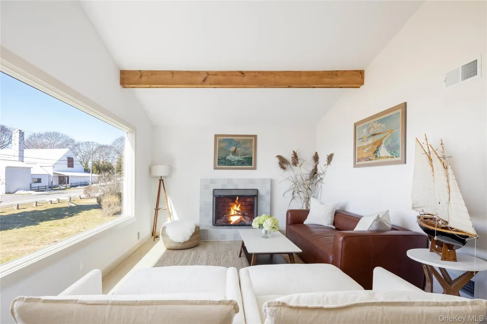 2845 Hobart Road Southold, NY 11971