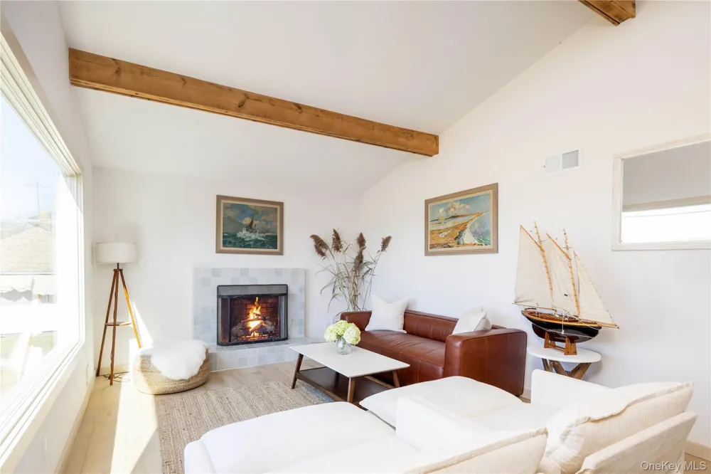 2845 Hobart Road Southold, NY 11971