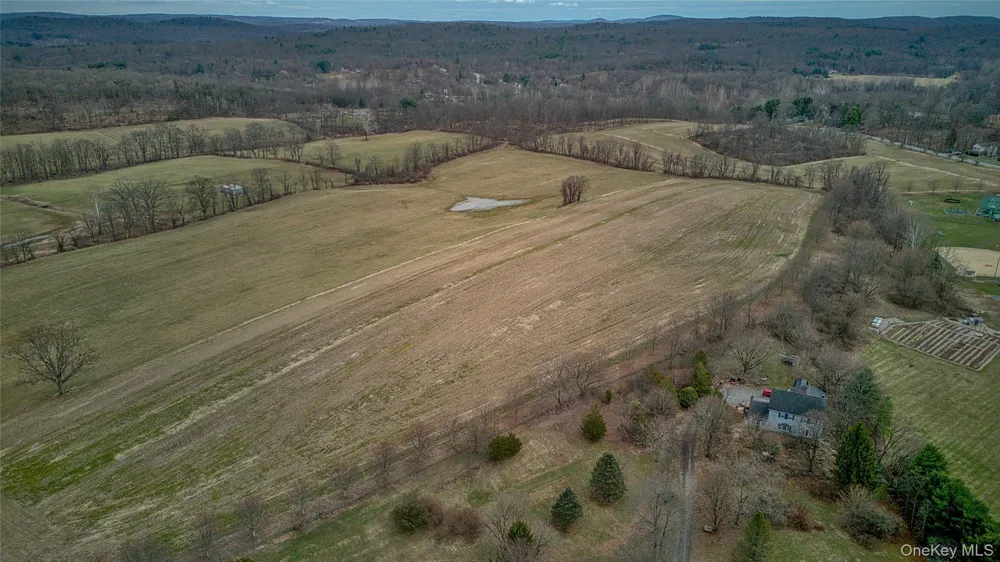 2010 Salt Point Turnpike Pleasant Valley, NY 12569