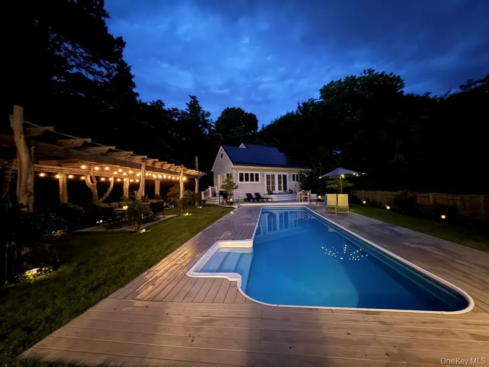 17C Basket Neck Lane Remsenburg, NY 11960