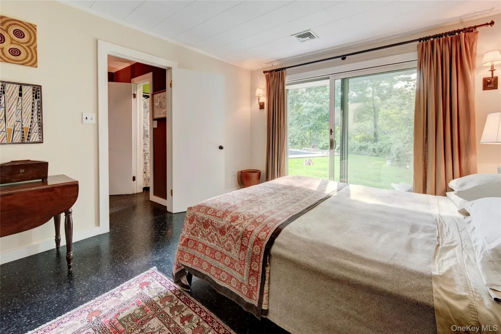 495 Maple Lane Orient, NY 11957