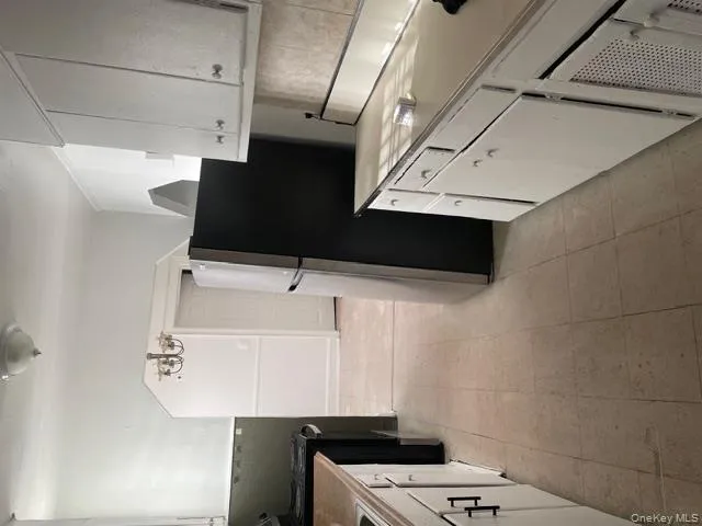 13826 223rd Street #1 st Floor Laurelton, NY 11413