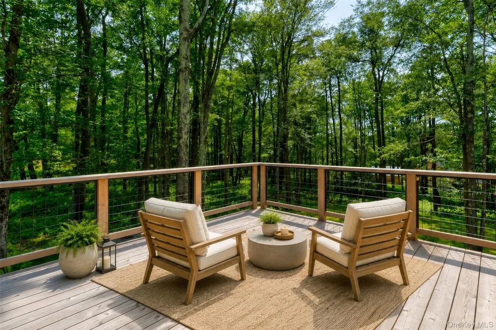 15 Manor Falls Drive Livingston Manor, NY 12758