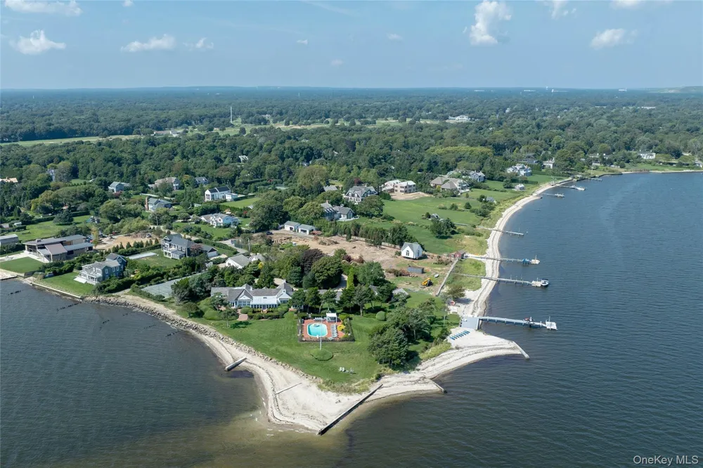 16 Point Road Bellport Village, NY 11713