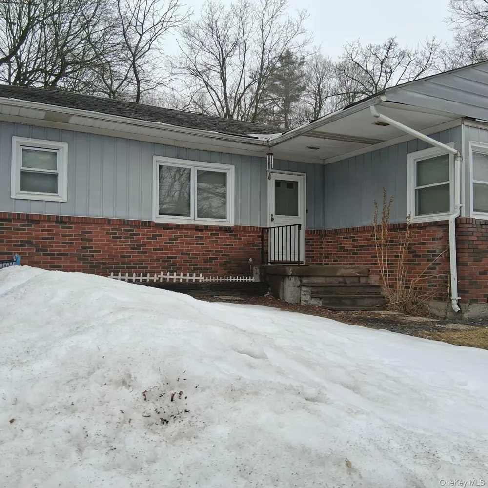 18 York Avenue Highland Falls, NY 12701