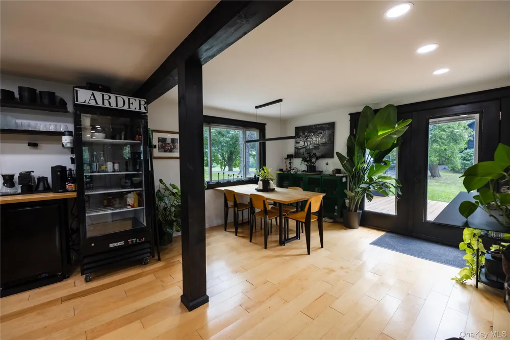 5628 State Route 9G Hudson, NY 12534