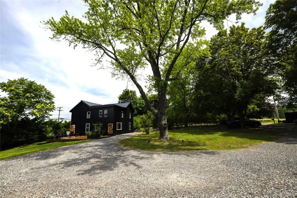 5628 State Route 9G Hudson, NY 12534