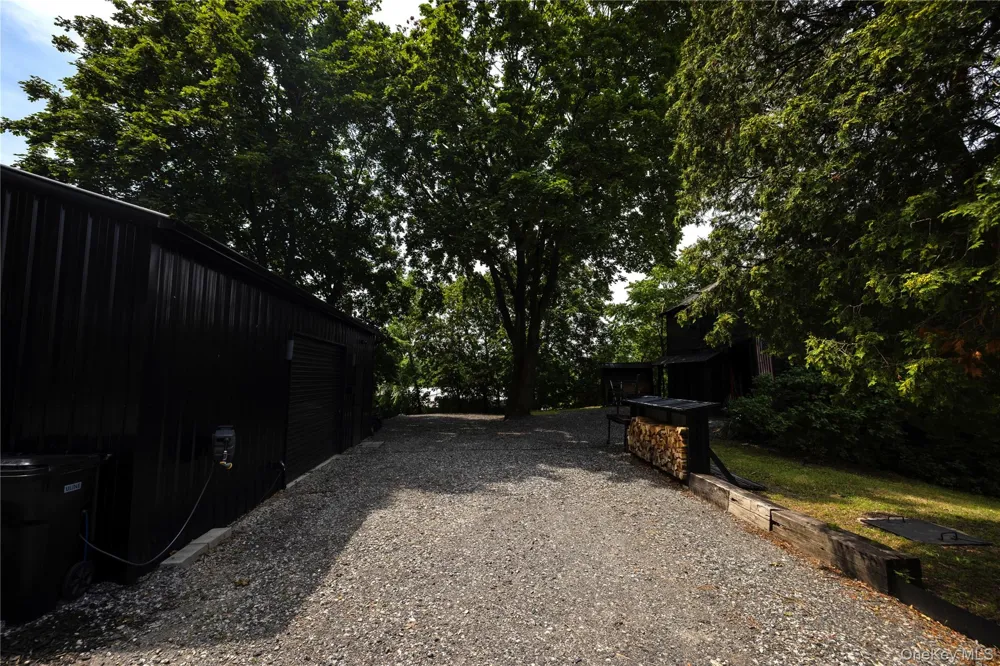 5628 State Route 9G Hudson, NY 12534