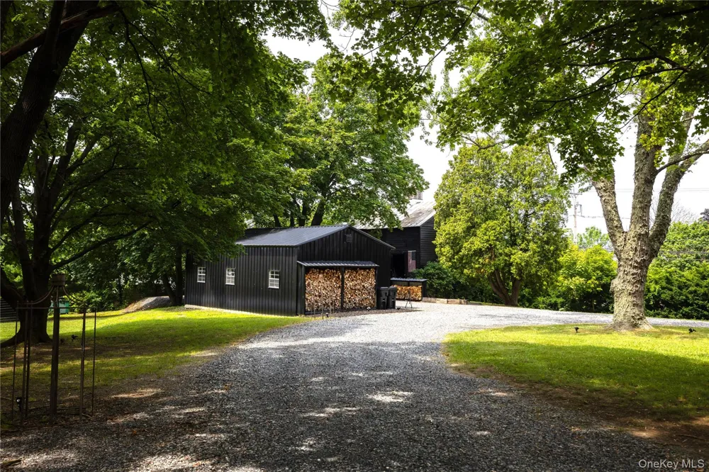 5628 State Route 9G Hudson, NY 12534