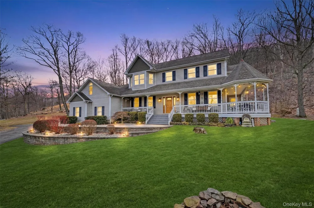 3 Nova Drive Cornwall, NY 12518