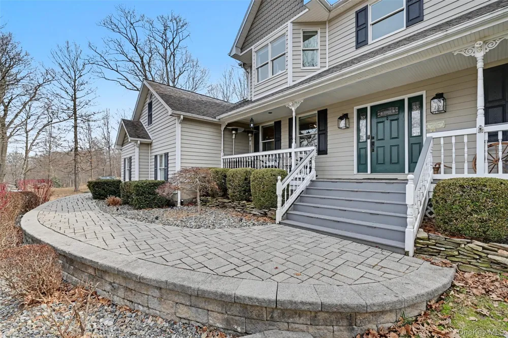 3 Nova Drive Cornwall, NY 12518