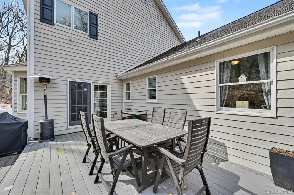 3 Nova Drive Cornwall, NY 12518