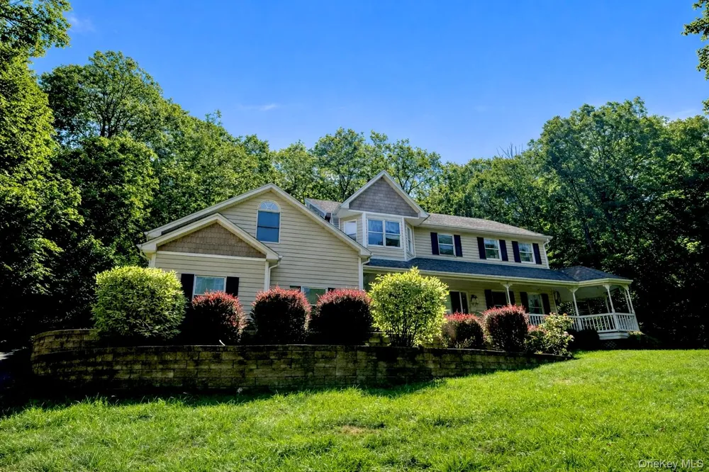 3 Nova Drive Cornwall, NY 12518