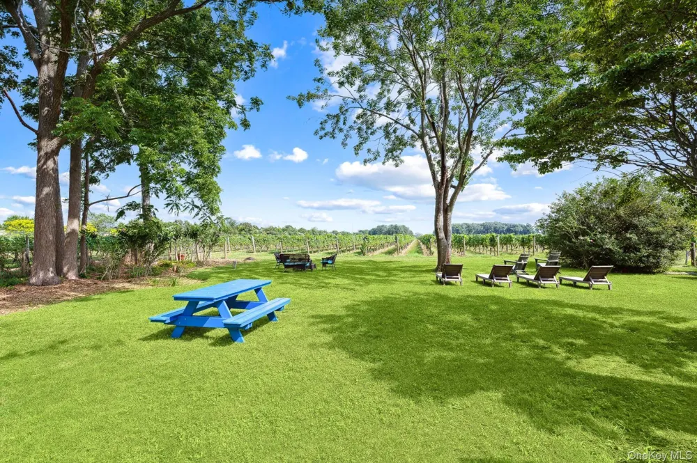 2600 Oregon Road Mattituck, NY 11952