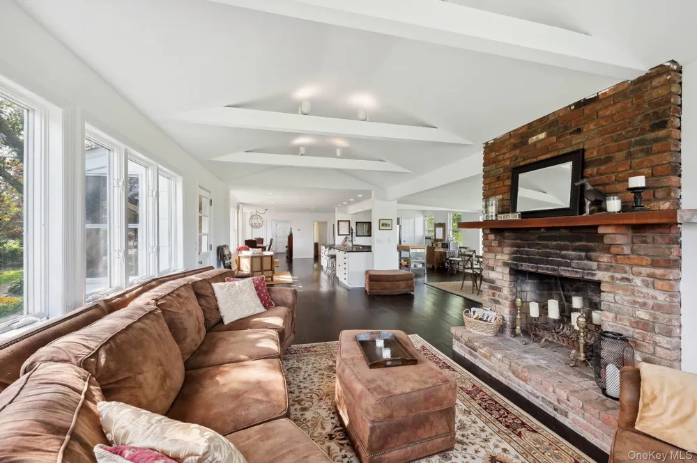 2600 Oregon Road Mattituck, NY 11952