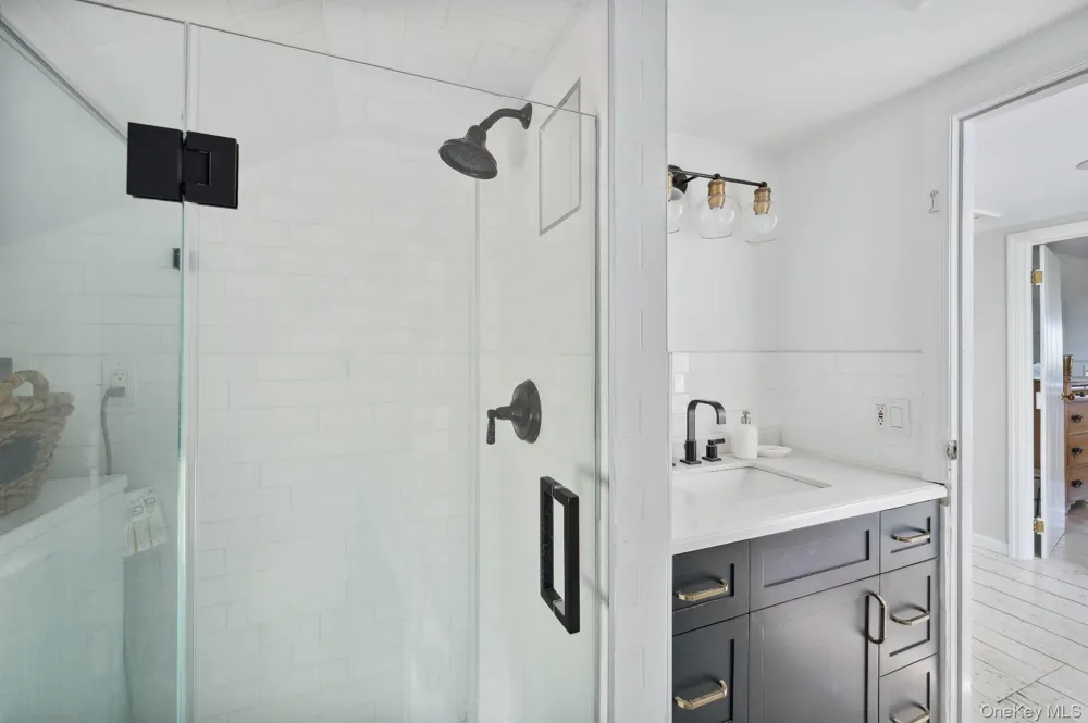2600 Oregon Road Mattituck, NY 11952