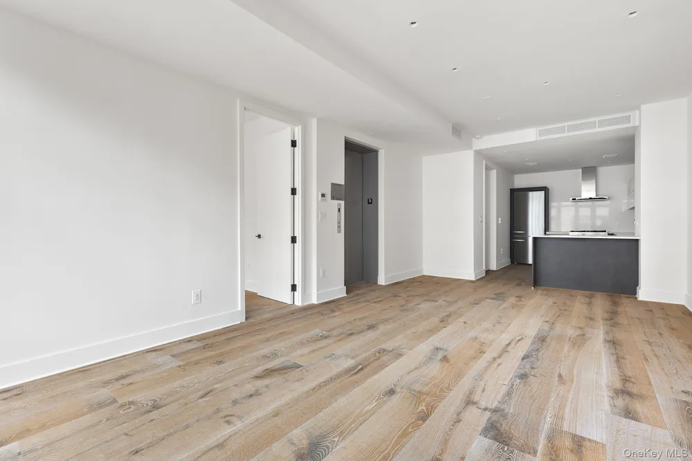128 W 26th Street #13 New York (Manhattan), NY 10001