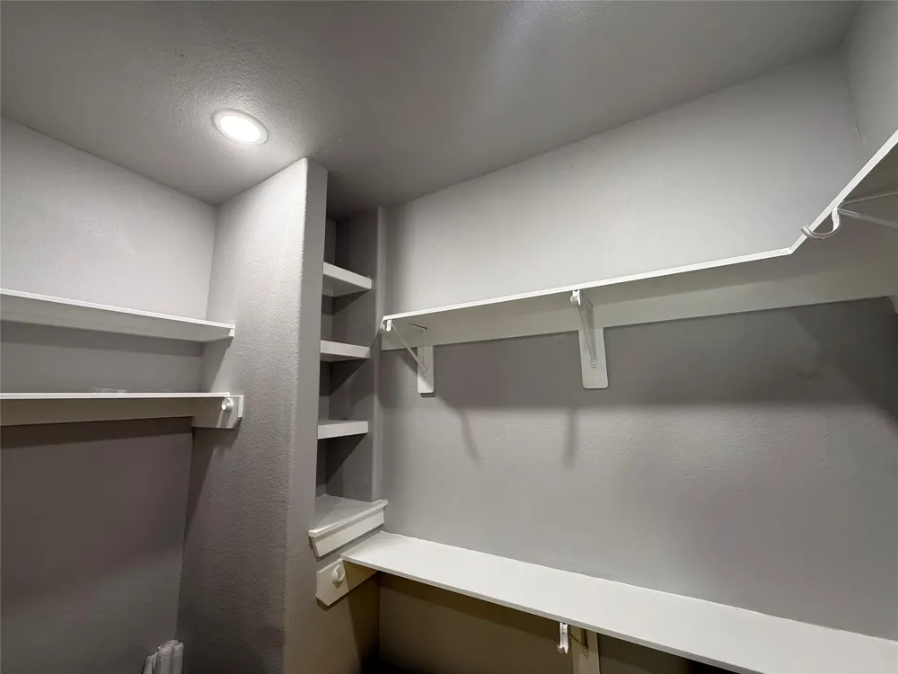 215 S 7 Th Street S Beasley, TX 77417