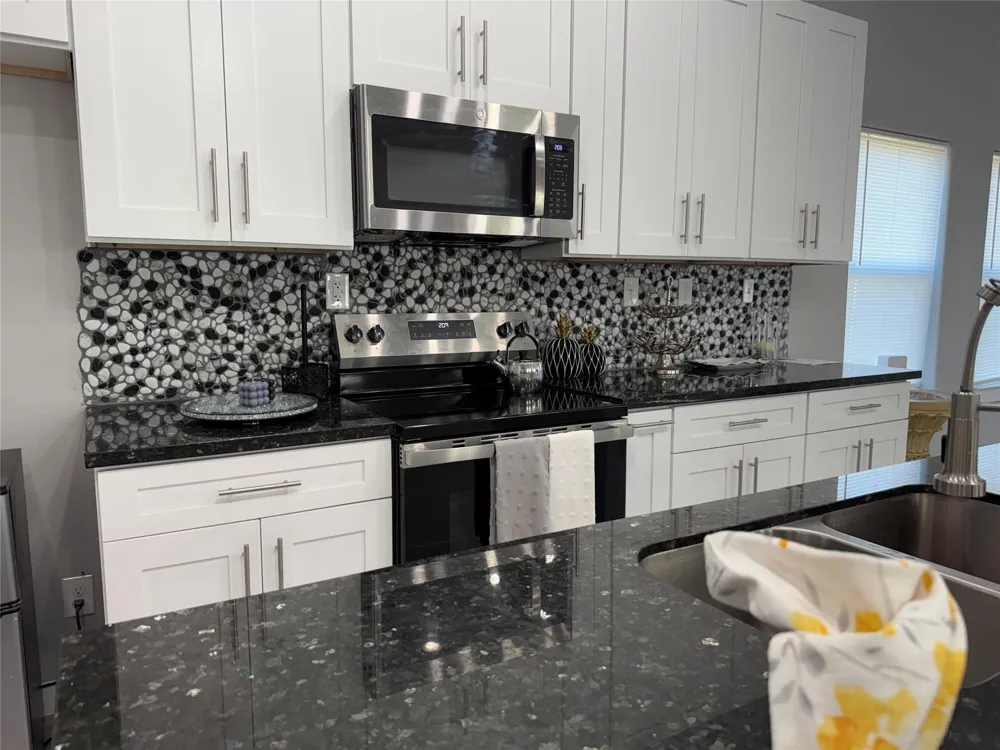 215 S 7 Th Street S Beasley, TX 77417