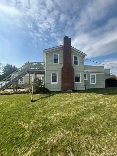 323 Mill Road #PH Westhampton Beach, NY 11978