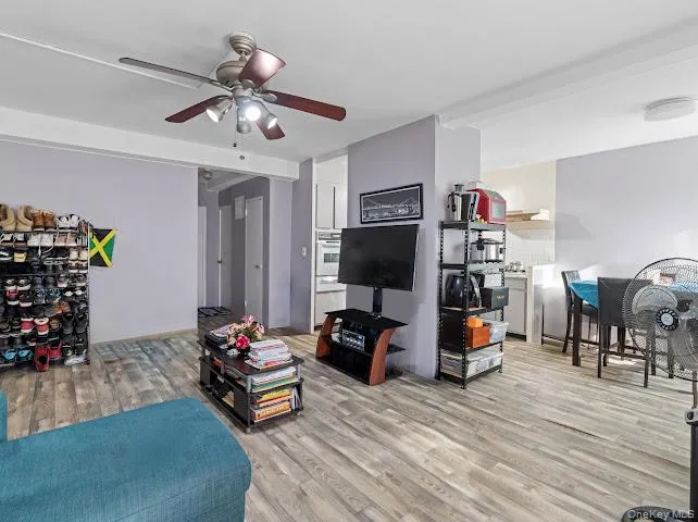 12425 Flatlands Ave Flatlands Ave Brooklyn, NY 11208