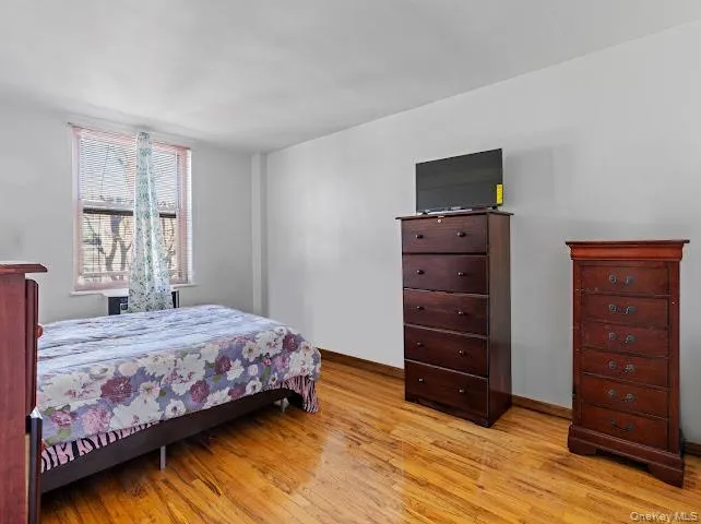 12425 Flatlands Ave Flatlands Ave Brooklyn, NY 11208