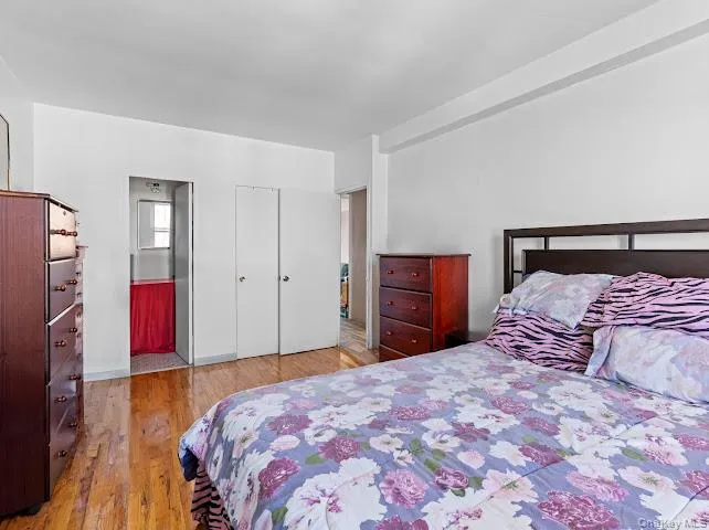 12425 Flatlands Ave Flatlands Ave Brooklyn, NY 11208