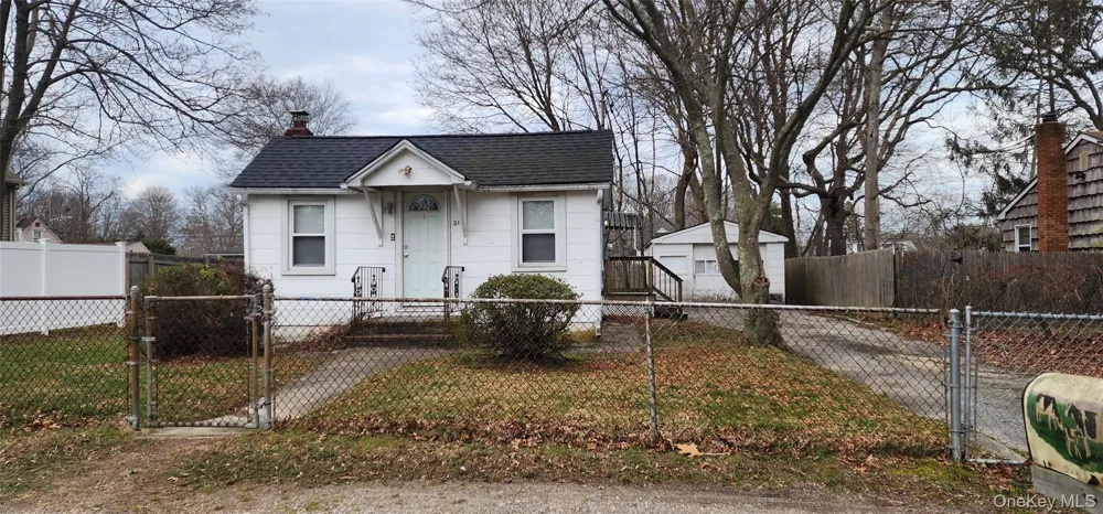 51 Hackensack Road Mastic Beach, NY 11951