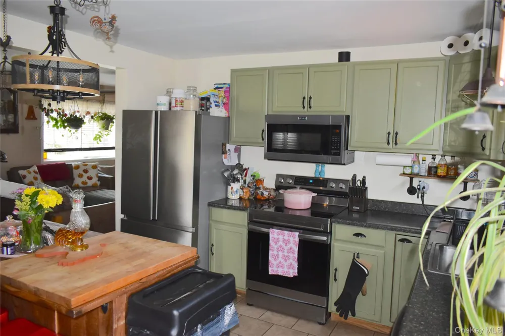 131 State Route 82 Hudson, NY 12534