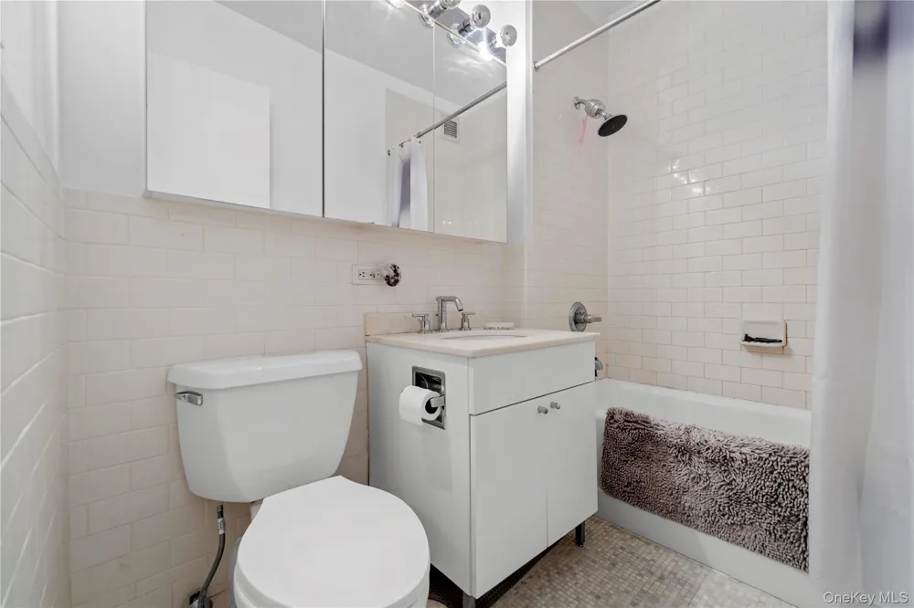 99 John Street #626 New York (Manhattan), NY 10038