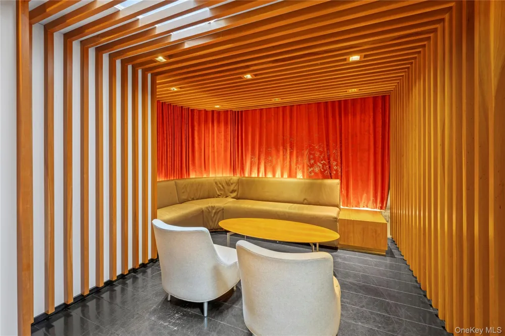 99 John Street #626 New York (Manhattan), NY 10038