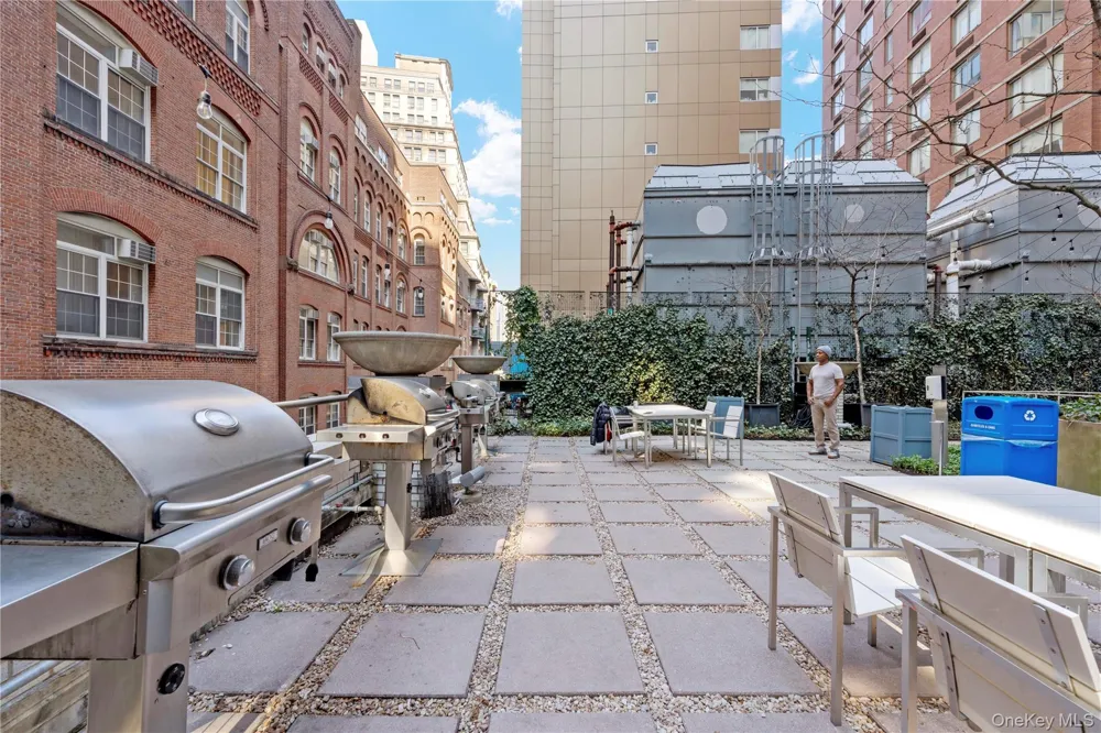 99 John Street #626 New York (Manhattan), NY 10038