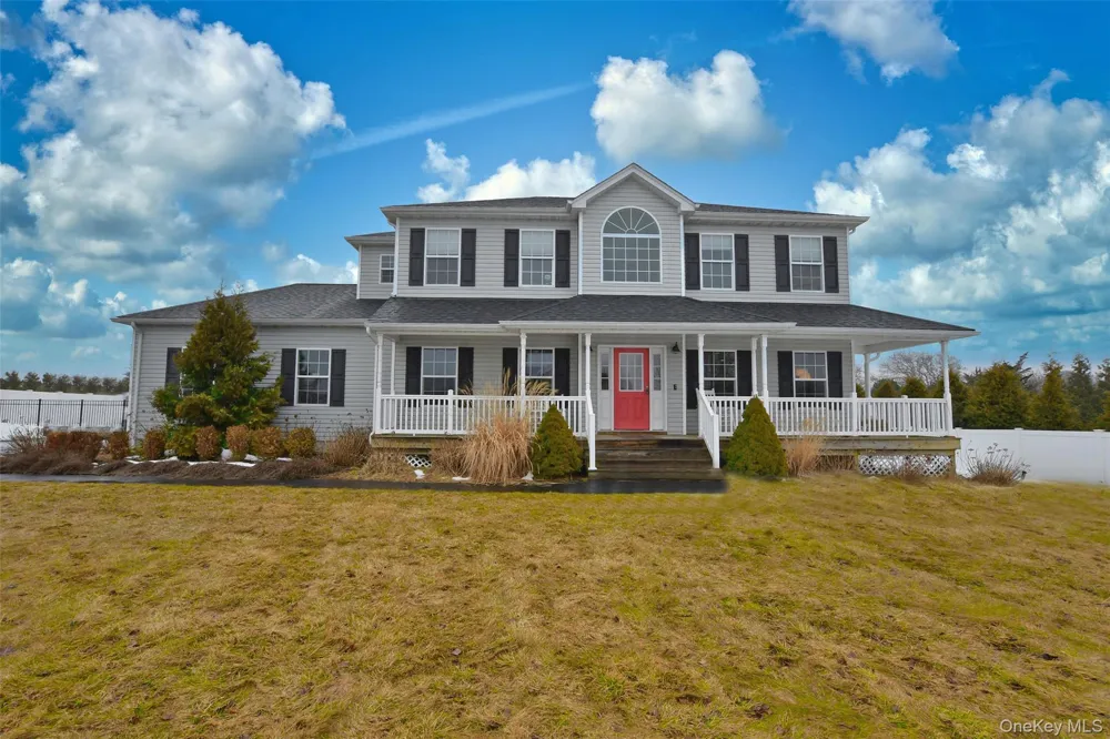 5 Dogwood Lane East Moriches, NY 11940