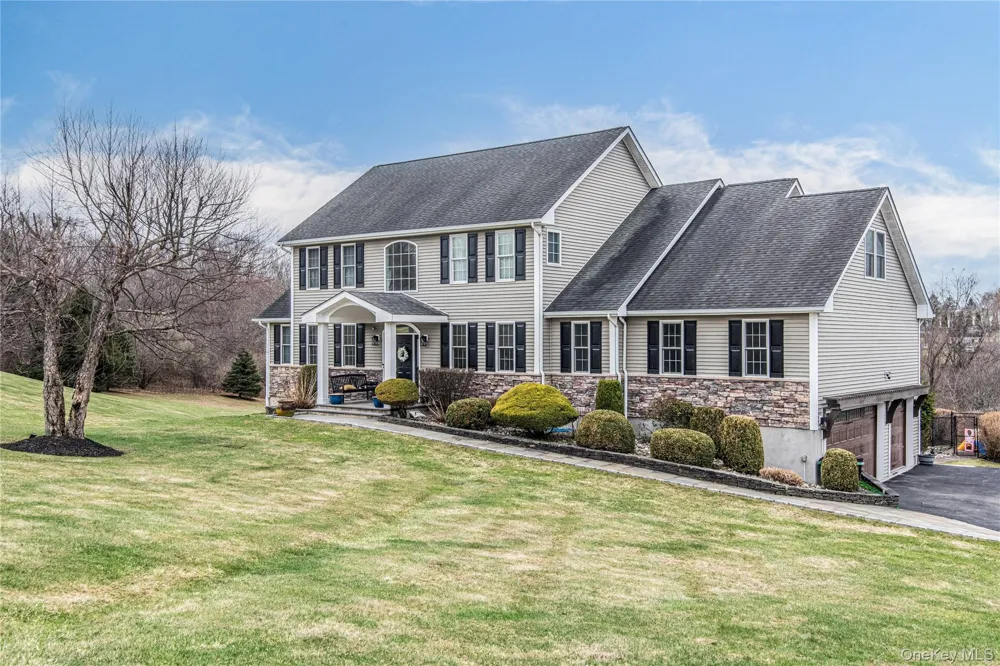 42 Reserve Way Lagrangeville, NY 12540