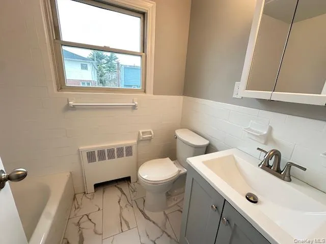 7 Linwood Road #2nd Fl Port Washington, NY 11050