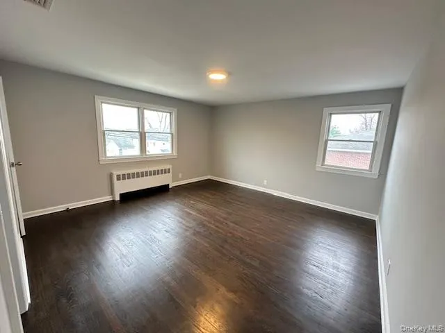 7 Linwood Road #2nd Fl Port Washington, NY 11050
