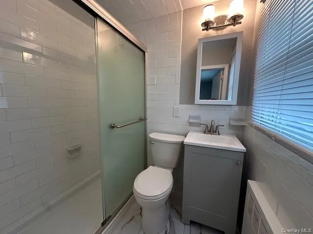 7 Linwood Road #2nd Fl Port Washington, NY 11050