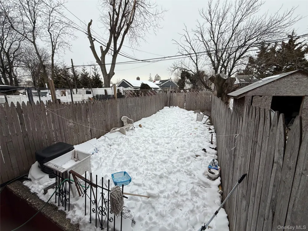 Address Not Shown Springfield Gardens, NY 11413