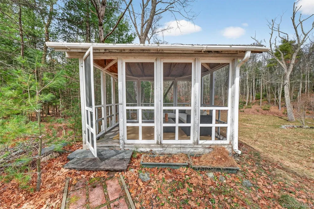 274 Morgan Hill Road Hurley, NY 12443