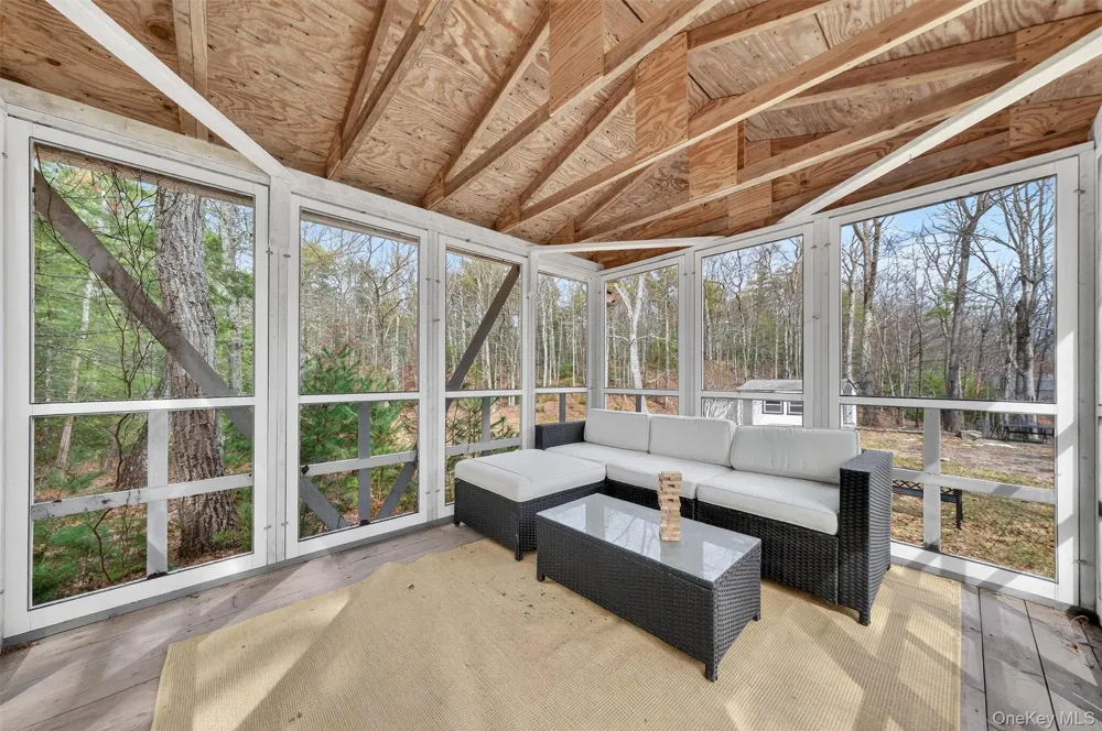 274 Morgan Hill Road Hurley, NY 12443