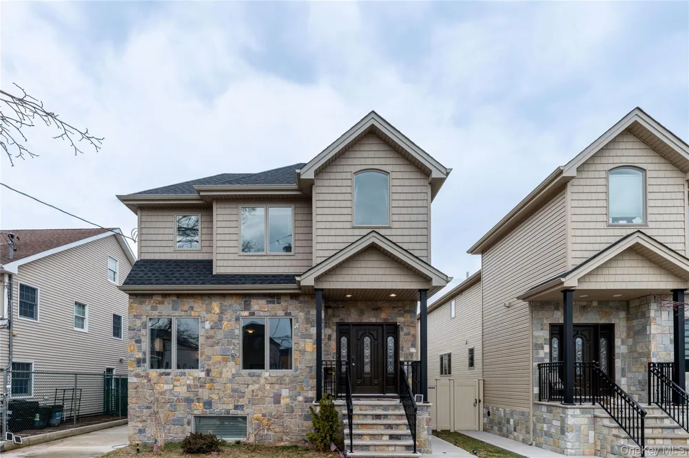 25 Sanford Staten Island, NY 10307