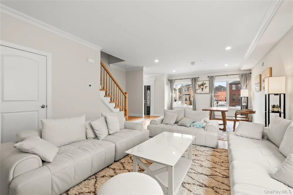 25 Sanford Staten Island, NY 10307
