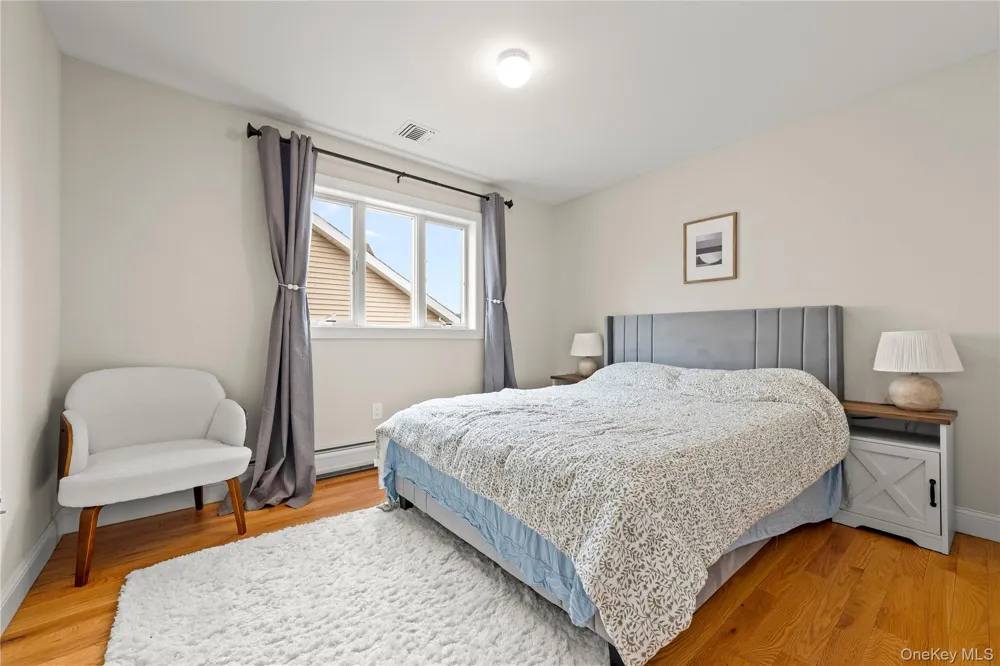 25 Sanford Staten Island, NY 10307